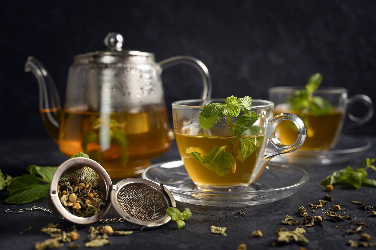 Moroccan Mint Tea: The Ritual Behind the Glass